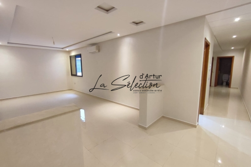 Bel appartement de deux chambres à Haut Founty à Vendre