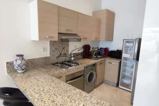 Appartement meublé au Rez-de-chaussée avec terrasse à Louer